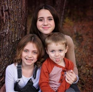 Meet your Posher, Lynn